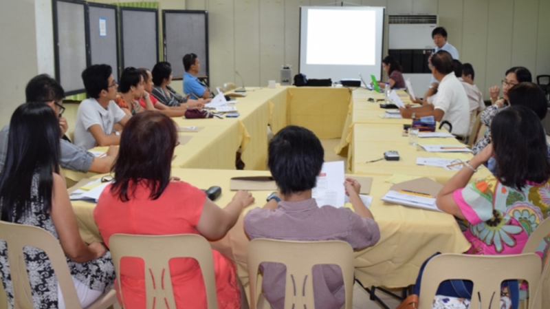 Atty. Eleno O. Peralta presides the meeting cum dialogue with university stakeholders on 26 July 2016.
